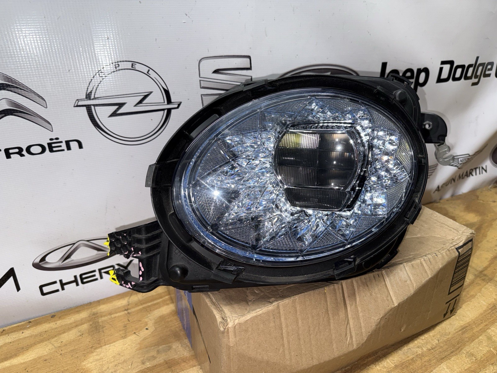 2020 2021 2022 Bentley Bentayga LED Headlight Left LH Driver Side OEM