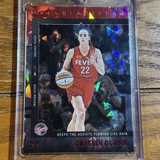 Caitlin Clark 2025 Panini Caitlin Clark Chronicled #43 Red Cracked Ice WNBA