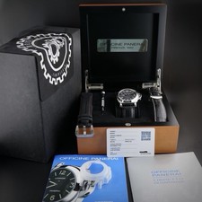 Panerai Luminor PAM00111 Black Dial 44mm -3 Straps Rubber & Leather, Box & Books 9