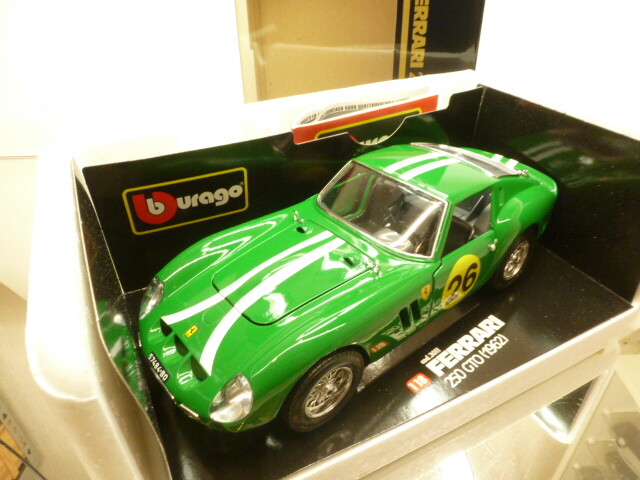【1/18スケール】Bburago Ferrari 250GTO 1962 Ferrari 250 GTO (1962) [Bburago 1:18] - YouTube