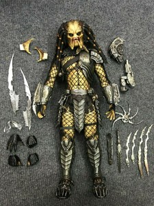 hot toys ancient predator