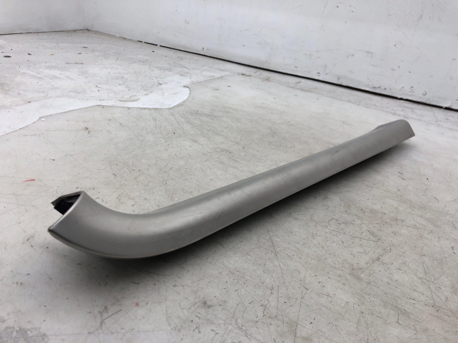 2006-2012 BENTLEY CONTINENTAL FRONT RIGHT SILL SCUFF PLATE 3W4863382P *SCRATCHES