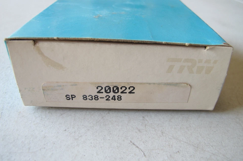 Árbol de transmisión articulado universal NOS F junta en U TRW 20022 para Jeep CJ6 1972 Foto 2 de 2