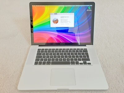 Apple MacBook Pro 15" 2011 · i7 · 16GB · 250GB