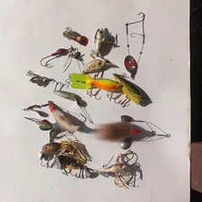 15 Vintage Lures-Arbogast Shannon Heddon Weezel  Cisco Kid Brooks Spoon Plug