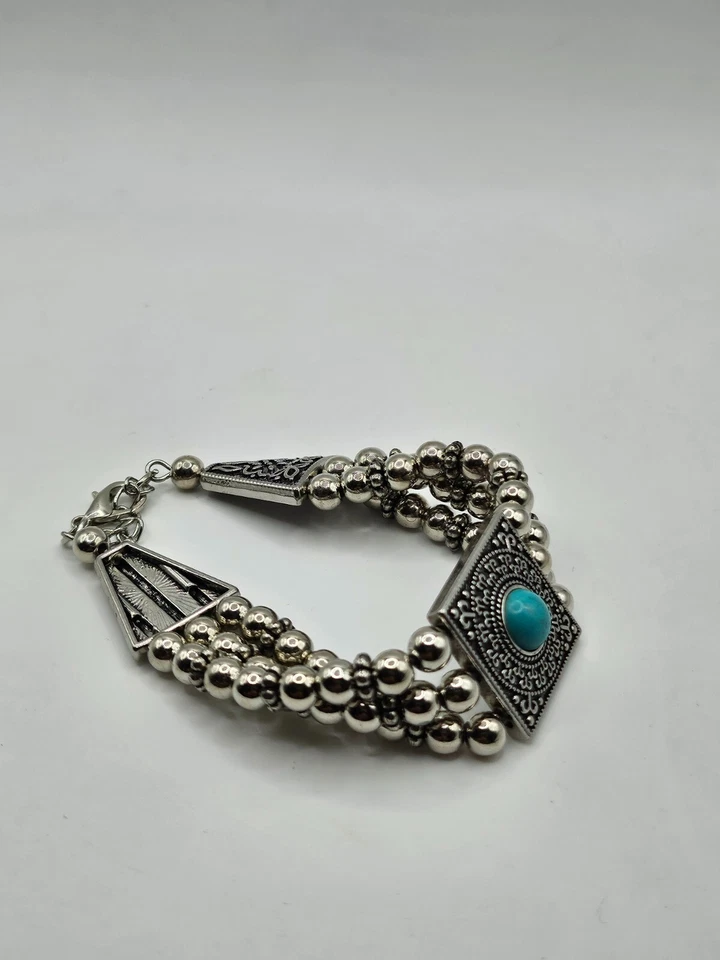 PULSEIRA "Pedra do Solstício" Paparazzi JÓIAS Pedra Turquesa FRISADA Tom Prata - Imagem 4 de 4