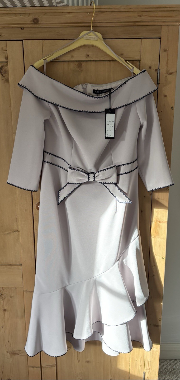 Veni Infantino Off Shoulder Bow Midi Fit & Flare Dress Taupe/Navy UK 14 image 4