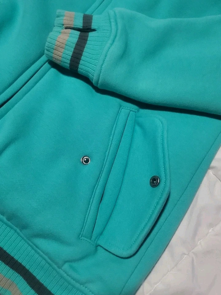 Vintage DC Shoes Fur Lined Full Zip Up Teal Blue Green Hoodie Size Medium Grunge - Image 4 of 4