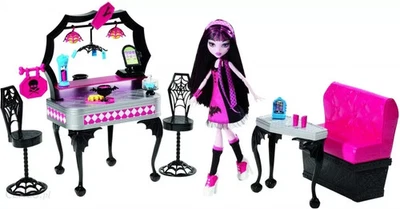 Monster High 2012 Spielset Y7719 BISSTRO mit Draculaura viel Zubehör OVP NEU - Bild 1 von 4