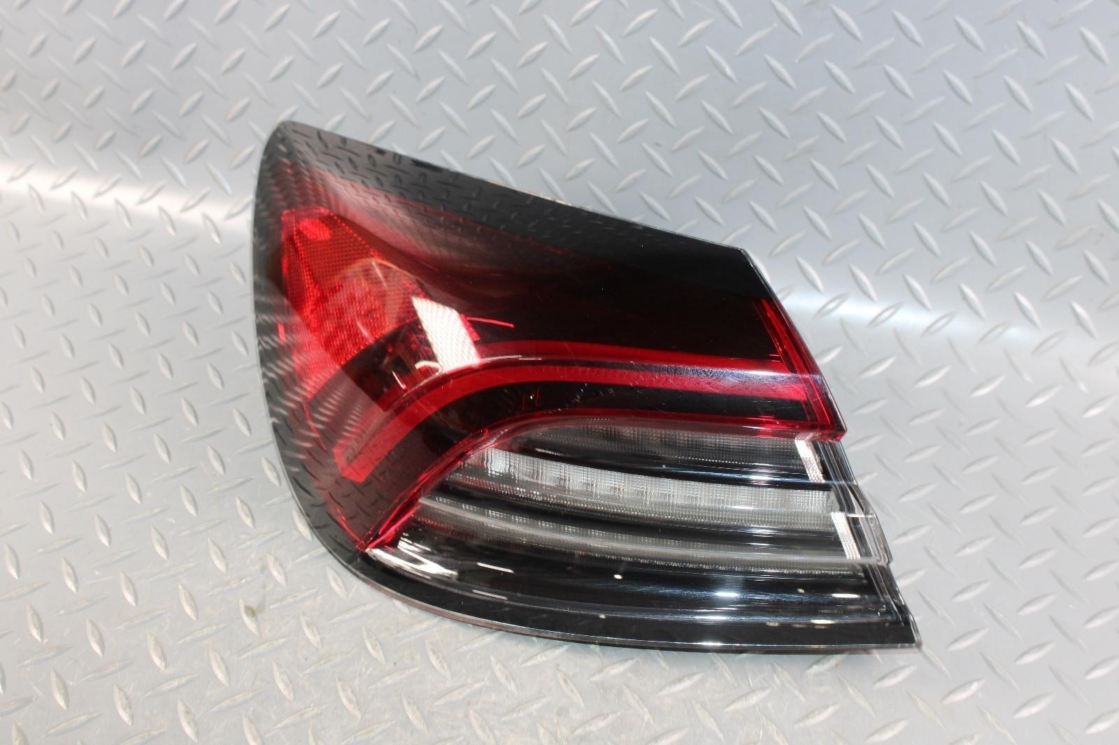 Maserati Quattroporte 2021-2024 Rear Light housing