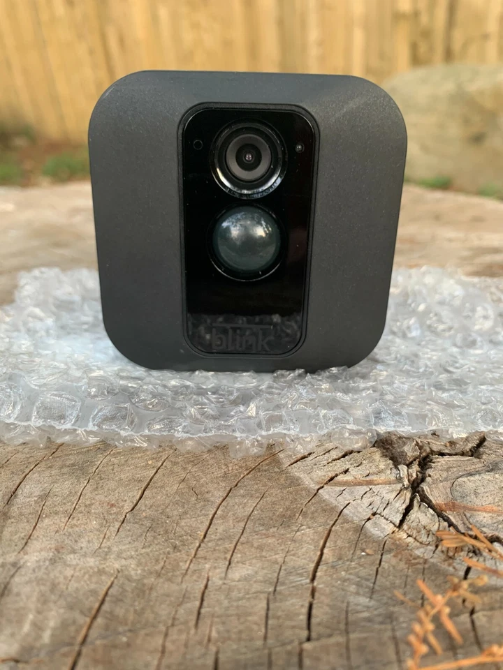 BLINK XT Battery Powered Home Security Camera Add-On HD Video XT1 - NEW - NO BOX - Image 4 of 4