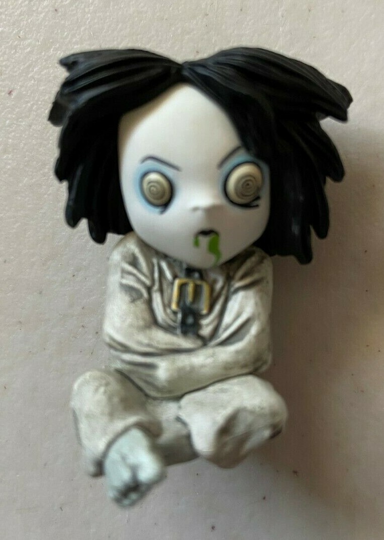 Mezco Living Dead Dolls Mystery Mini / Blind Box Sybil