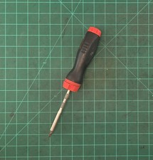 Snap On Tools Sgdmrc4 Ratcheting Interchangeable Screwdriver Soft Grip W Bits Snap On Tools Sgdmrc4 Ratcheting Interchangeable Screwdriver Soft Grip W Bits