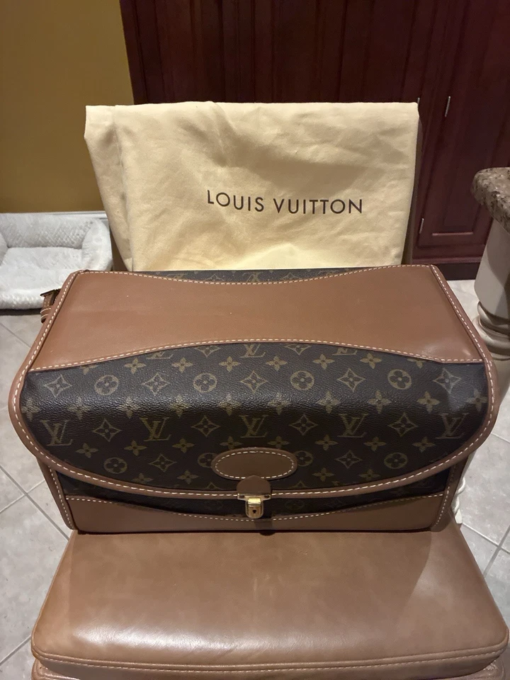 Винтажный туалетный столик в стиле Louis Vuitton с зеркалом и мешком для пыли — 1990-е - Изображение 4 из 4