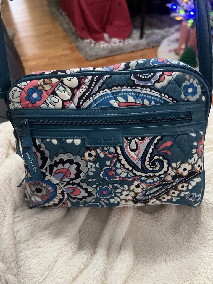 Vera Bradley Blue Floral Hipster Crossbody Bag Quilted Adjustable Strap - Image 3 of 4