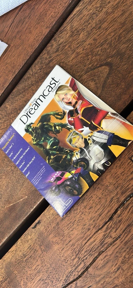 Official Sega Dreamcast Magazine May 2000 Vol 5 Demo Disc - Image 2 of 4