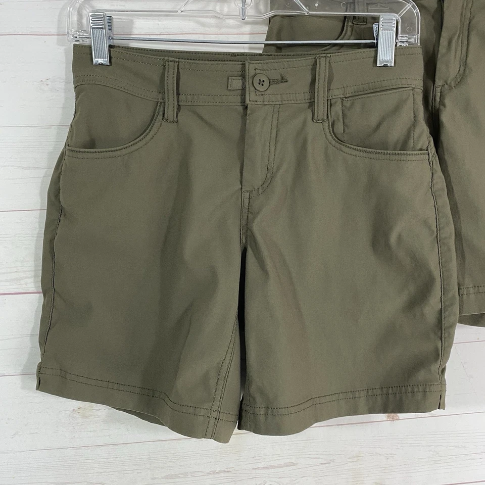 Lote de 2 shorts femininos PrAna Halle tamanho 0 verde oliva mistura de náilon elástico 27x6,5 - Imagem 2 de 4