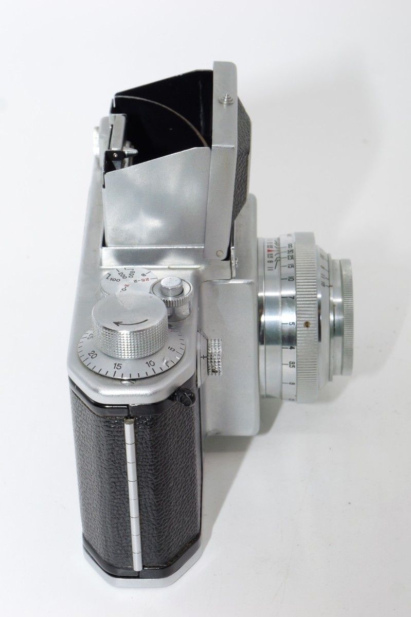 Asahiflex IIa early Japanese SLR camera. Takumar 50mm f3.5 lens
