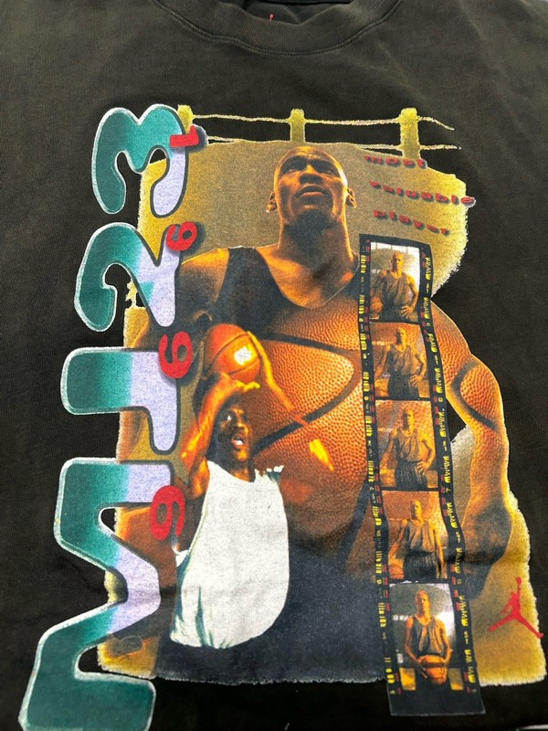 BNWT Nike Air Jordan Collage Loose Fit T Shirt L