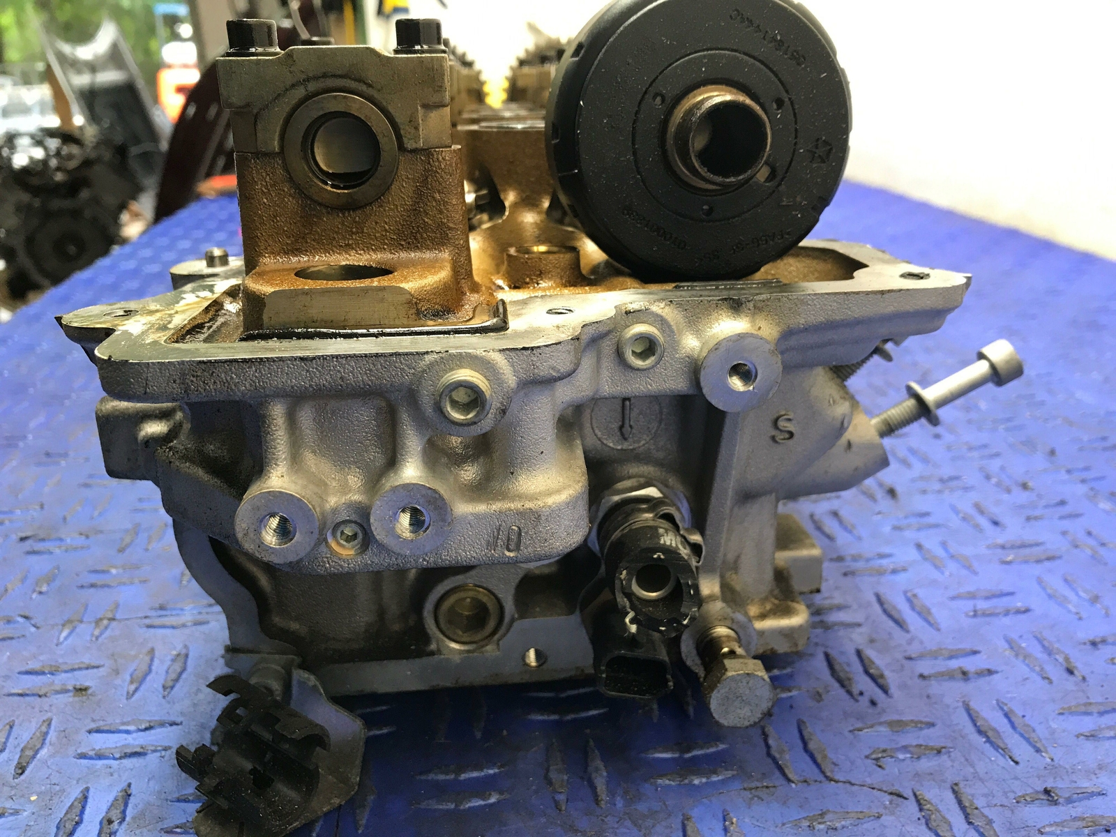 2014 - 2019 MASERATI GHIBLI 3.0L LEFT DRIVER CYLINDER HEAD *65K* OEM 15 16 17 18