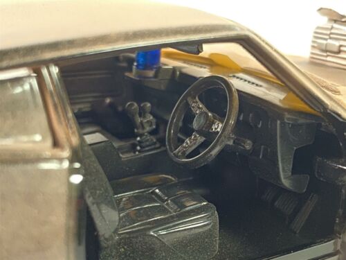Mad Max Last of the V8 Interceptors Weathered 1:24 Greenlight 84052 - Picture 7 of 8