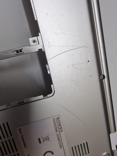 ORIGINALE SONY VAIO STV131 SVT131A11M chassis inferiore - Foto 3 di 5