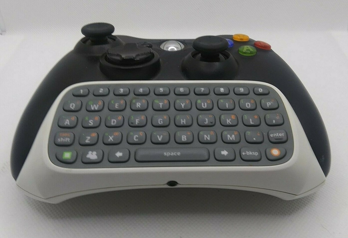 Microsoft Xbox 360 Wireless Controller With Chatpad Model X814365