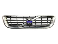 Calandre Volvo V50