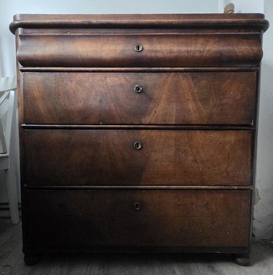 Schöne Antike Kommode Schubladenschrank aus Holz