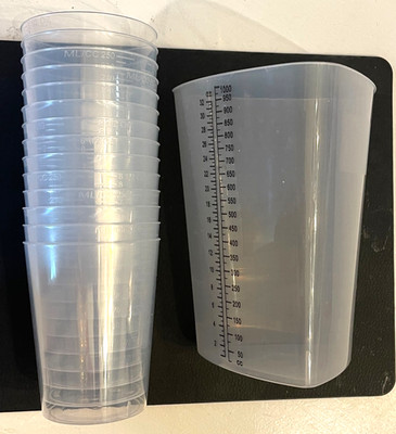 Graduated Measuring Cup Triangular Lab Specimen Container LOT Metric ml/cc + oz