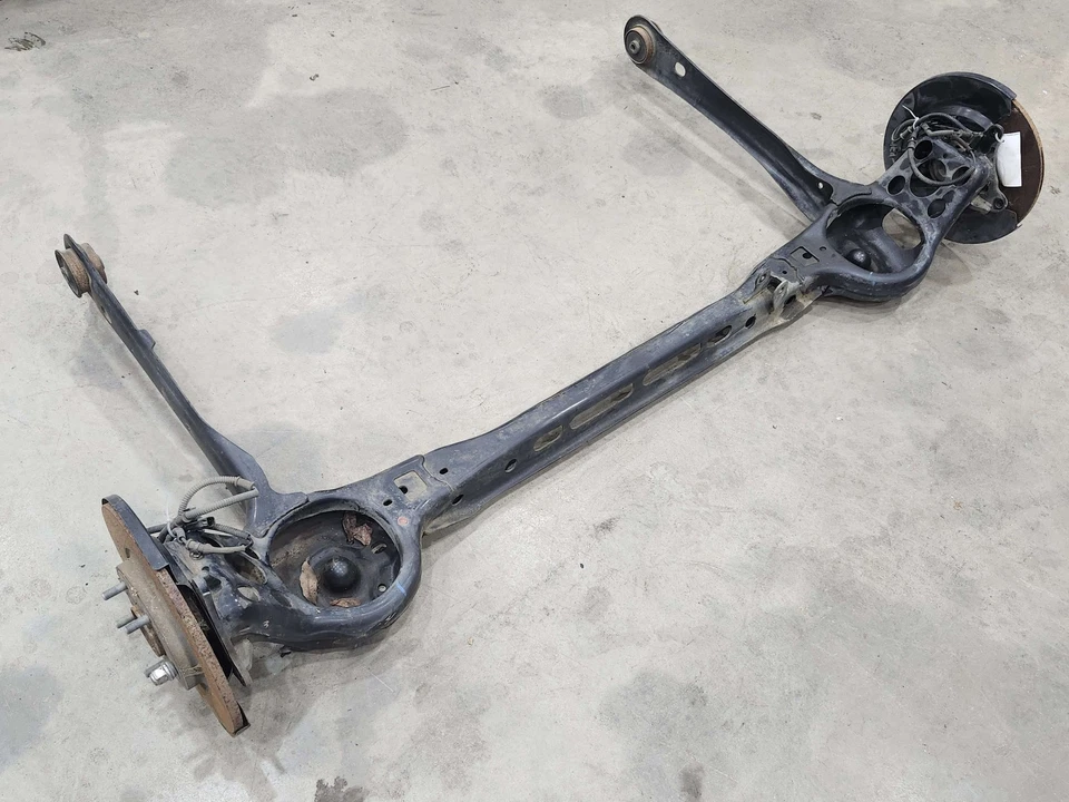 2011-2020 Dodge Grand Caravan Rear Beam Axle Assembly Genuine OEM 5171467AF - Image 2 of 4