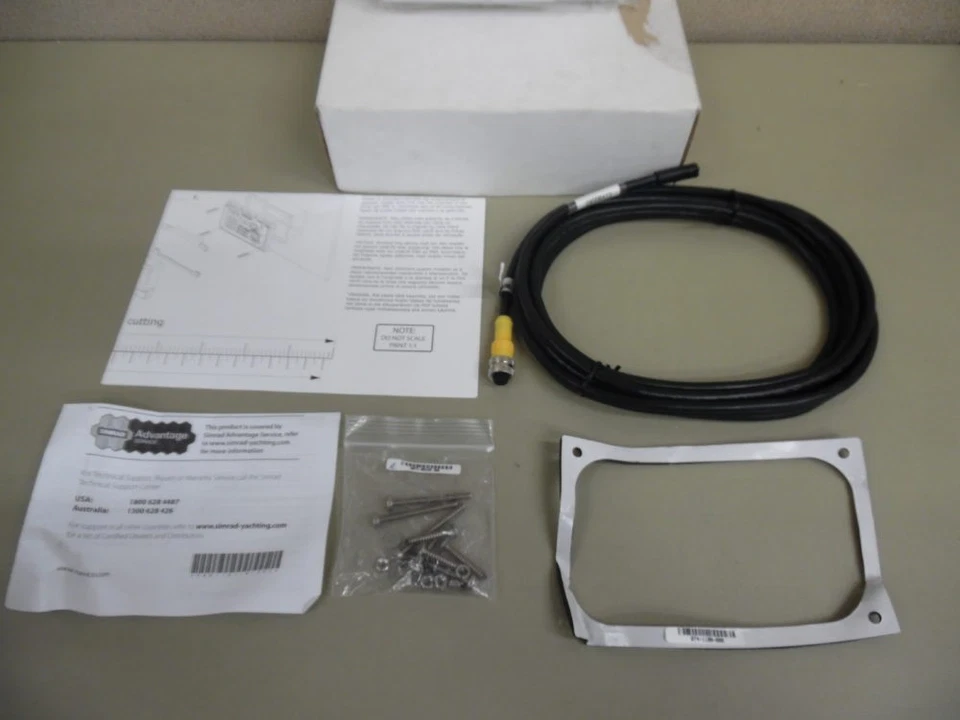 Simrad OP40 Wired Remote - 000-10298-001 - For SIMRAD NSO Processor *NEW IN BOX* - Image 3 of 4