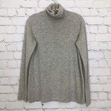 Vince 100 Cashmere Gray Turtleneck Sweater Size S HOLE