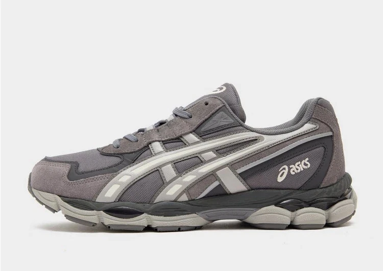 ASICS GEL NYC 2055 In Grigio Scuro Tutte Le Taglie Stock Limitato