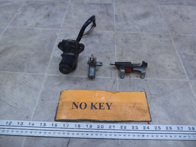 1980 Kawasaki KZ750 H1 LTD K815) ignition switch lock set no key