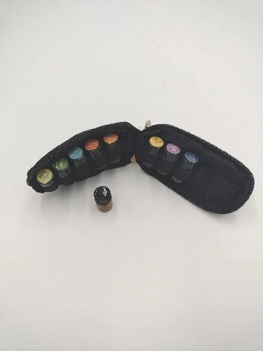 Porta llavero bolsa de almacenamiento de aceite esencial negro con mosquetón para 12 frascos Foto 4 de 4