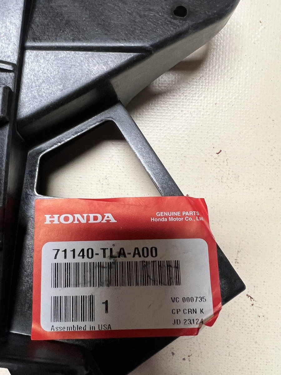 2017-2018 HONDA CR-V Front Bumper Upper Bracket Right 71140TLAA00