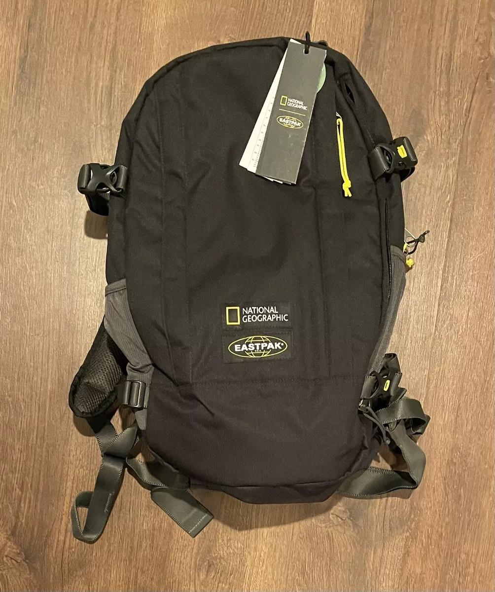 Eastpak top camera backpack