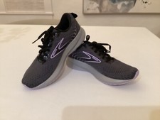 Brooks Levitate 5 Womens Running Walking Shoes Gray Lavender  Sz 8 EUC