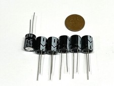 6 Pack Electrolytic capacitor 680UF 25v 105c 10mm x 13mm Radial G414