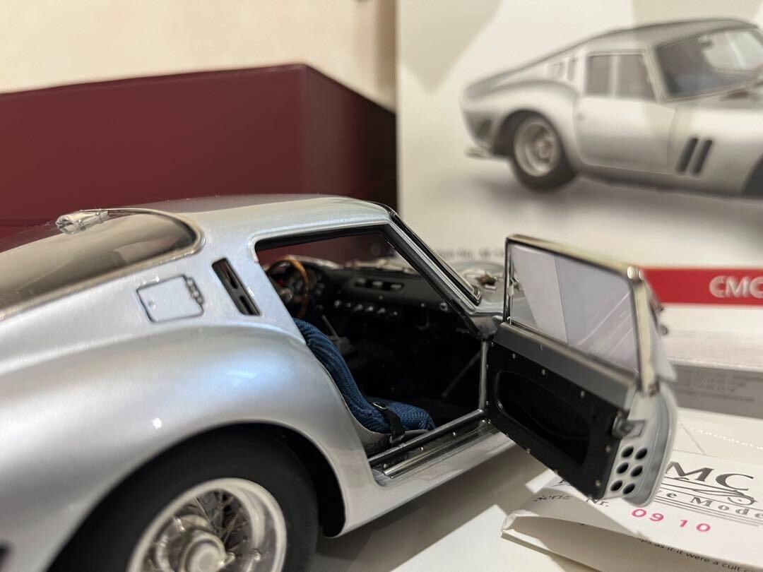 CMC 1/18 Ferrari 250 GTO 1962 Silver M-151 Die-cast Model Used