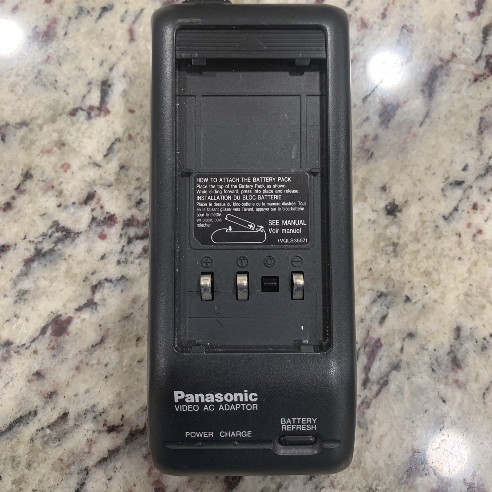 Panasonic Camcorder Battery Charger, Model PVA16, Made in Japan, DC