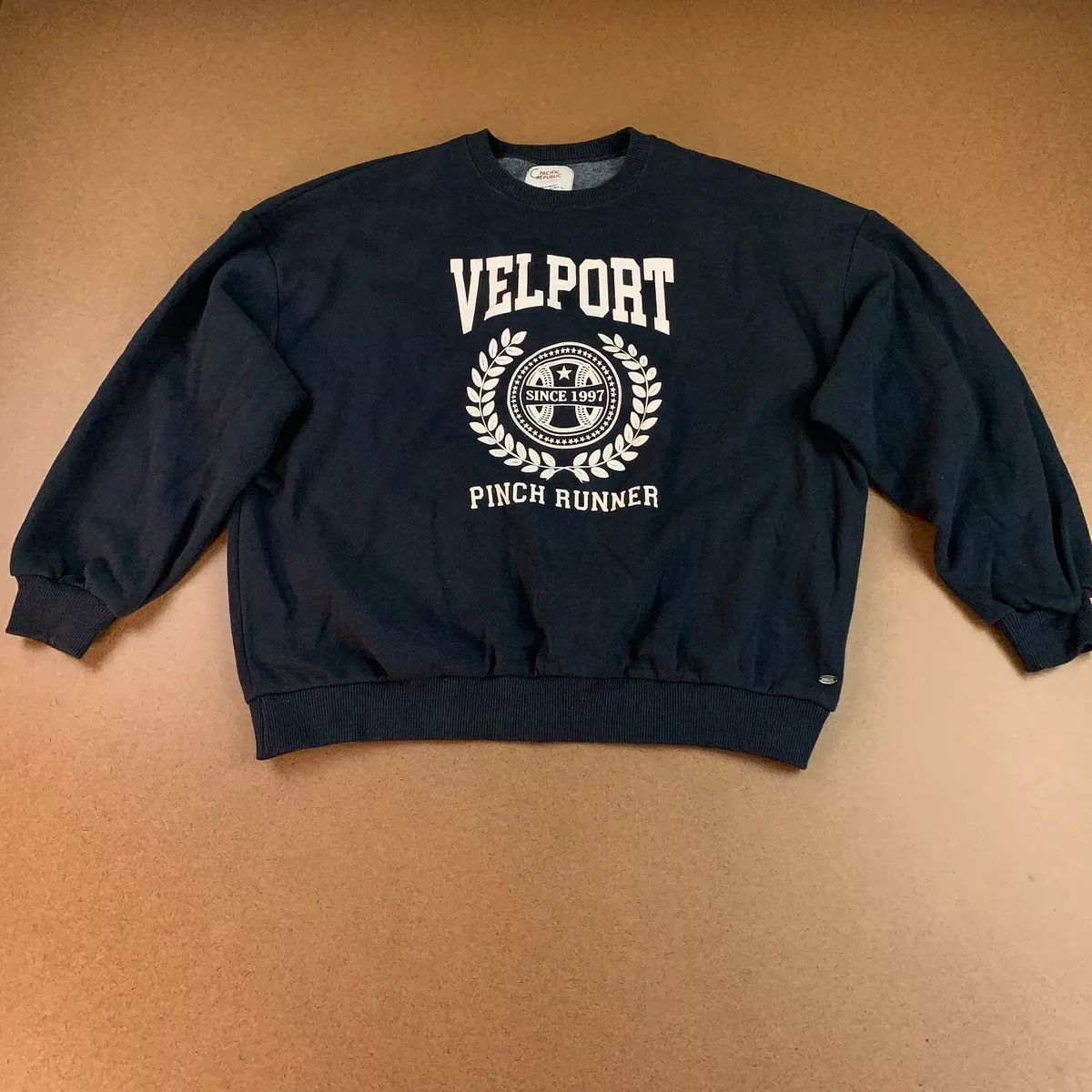 Pacific Republic Pull Bear Juniors Size XS Velport Pinch Runner Sweatshirt