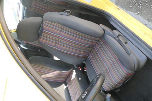 VW Fox Sitz Fahrersitz vorne links OHNEAirbag höhenverstellbar  v