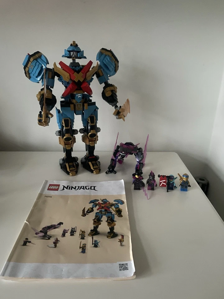 LEGO Ninjago 71775 Nya's Samurai X MECH, photo 1 of 5