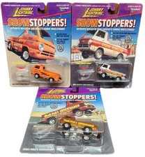 3 1997 Johnny Lightning Show Stoppers 1965 Dodge A100 Pickup Wheelstander Lot 3 1997 Johnny Lightning Show Stoppers 1965 Dodge A100 Pickup Wheelstander Lot