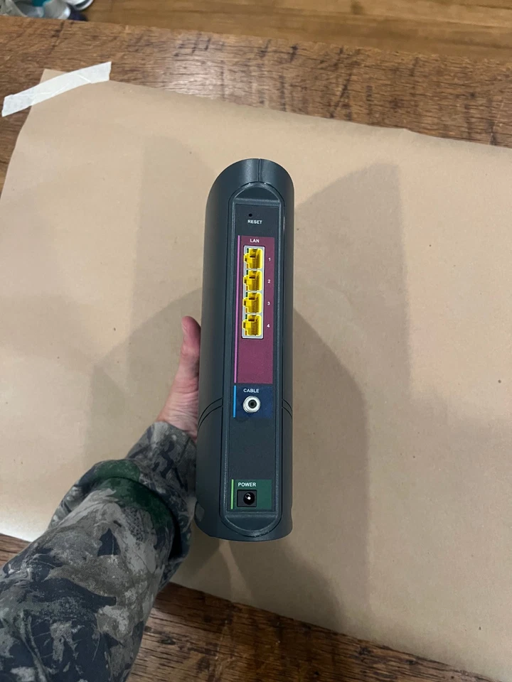 ARRIS CABLE MODEM ROUTER COMBO ~ G34 ~ Fast DOCSIS 3.1 Gigabit WiFi 6 - 1 Gbps - Image 2 of 4