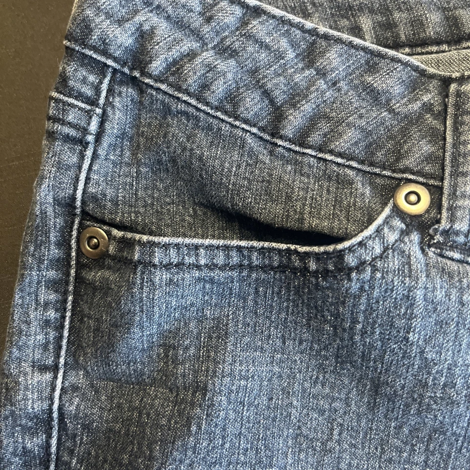 City Streets Ultra Mini Denim Shorts Style Size 9 Women's - Image 4 of 4