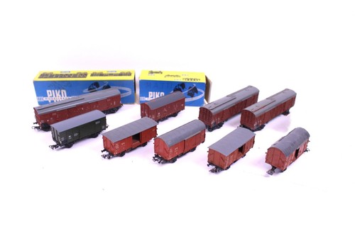 9 tlg. PIKO Güterwagen DR 15-31-80 / 05-01-01 / 04-80-60 / DB 8925 Spur H0 | Condition: Gebraucht