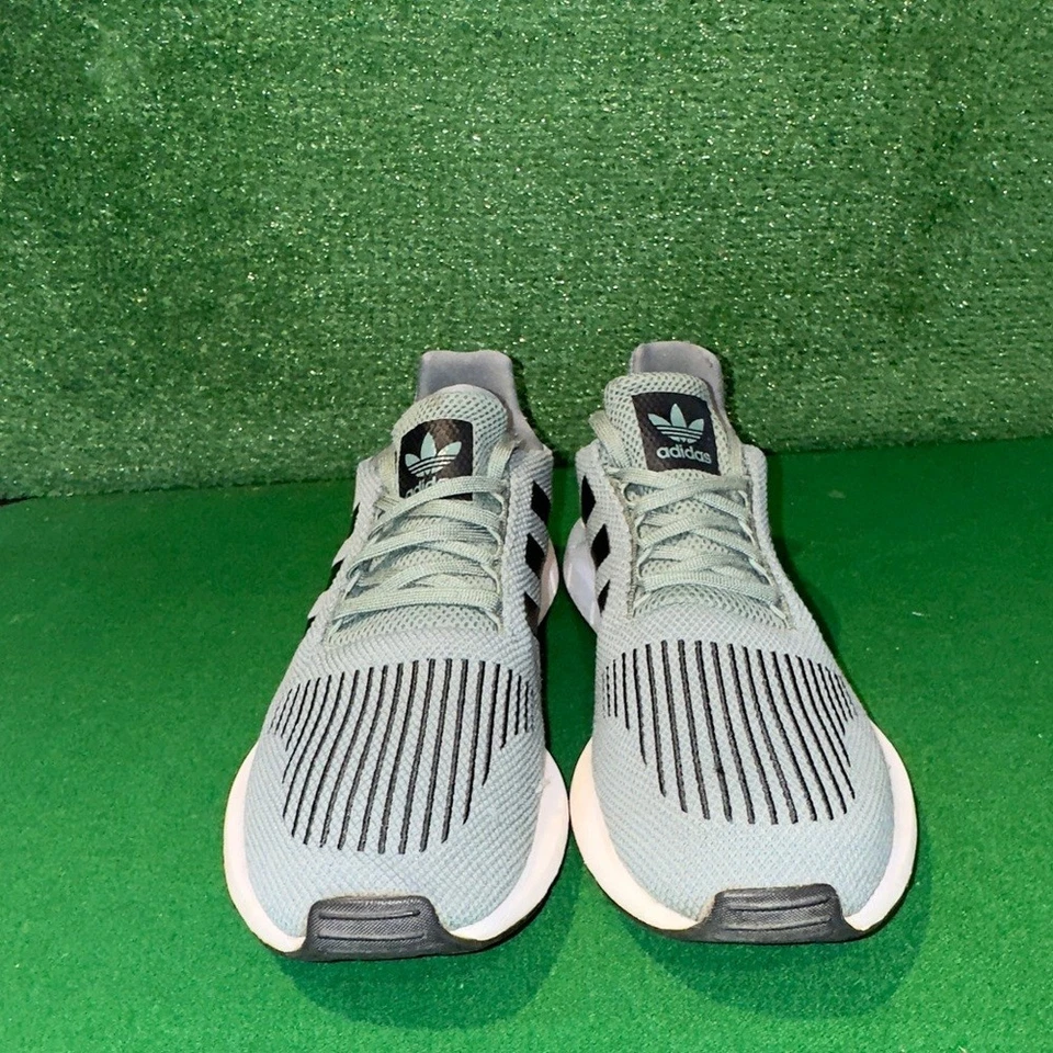 Adidas Swift Run Trace Cargo Green Black CG4115 Men’s Running Sneakers Size 10.5 - Image 3 of 4